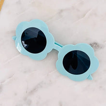 Load image into Gallery viewer, Round Flower Sunnies - Teal
